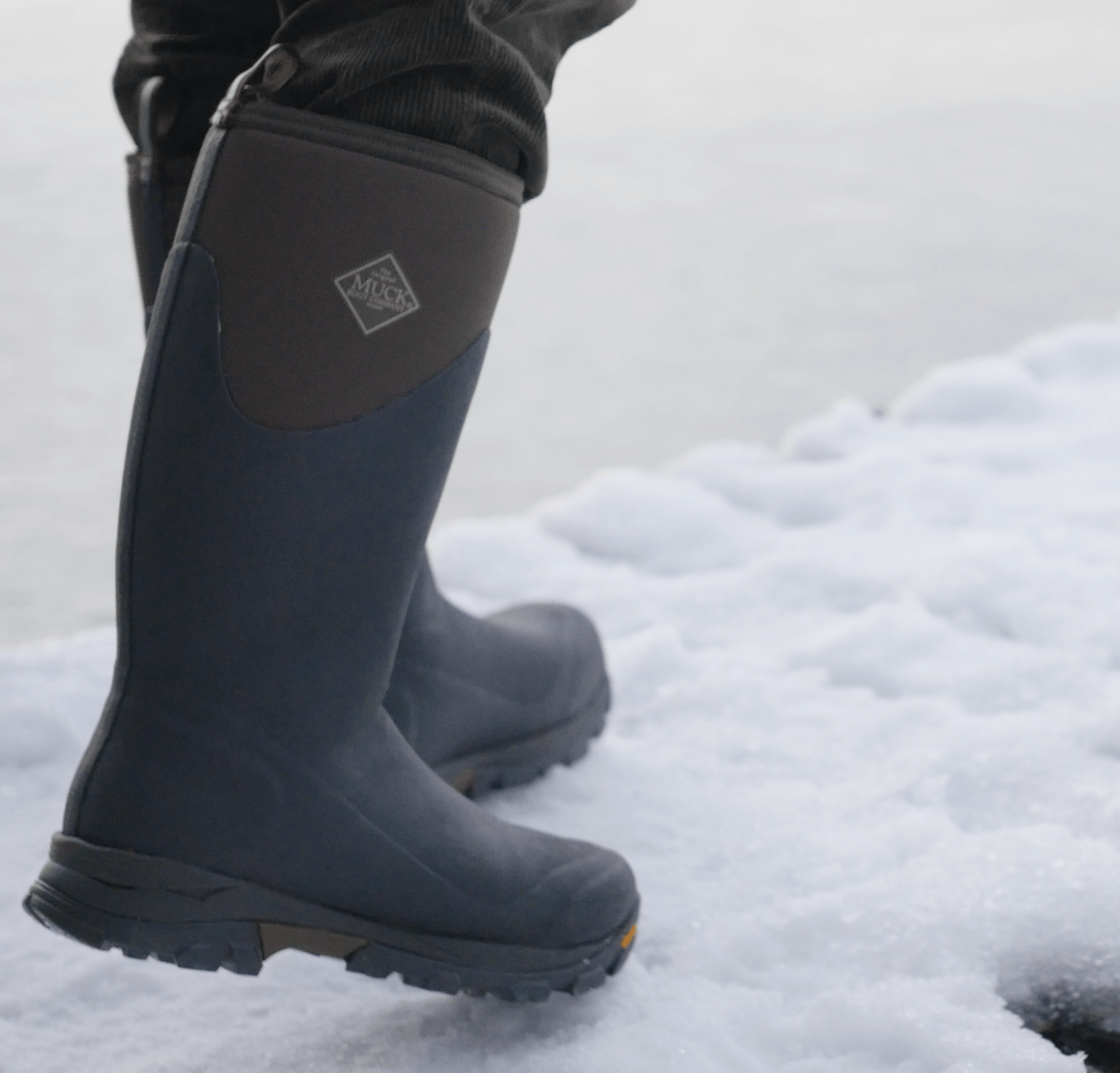 Die Vibram Sohle der Muck Artic Ice bietet auch auf Schnee und Eis einen sehr soliden Grip